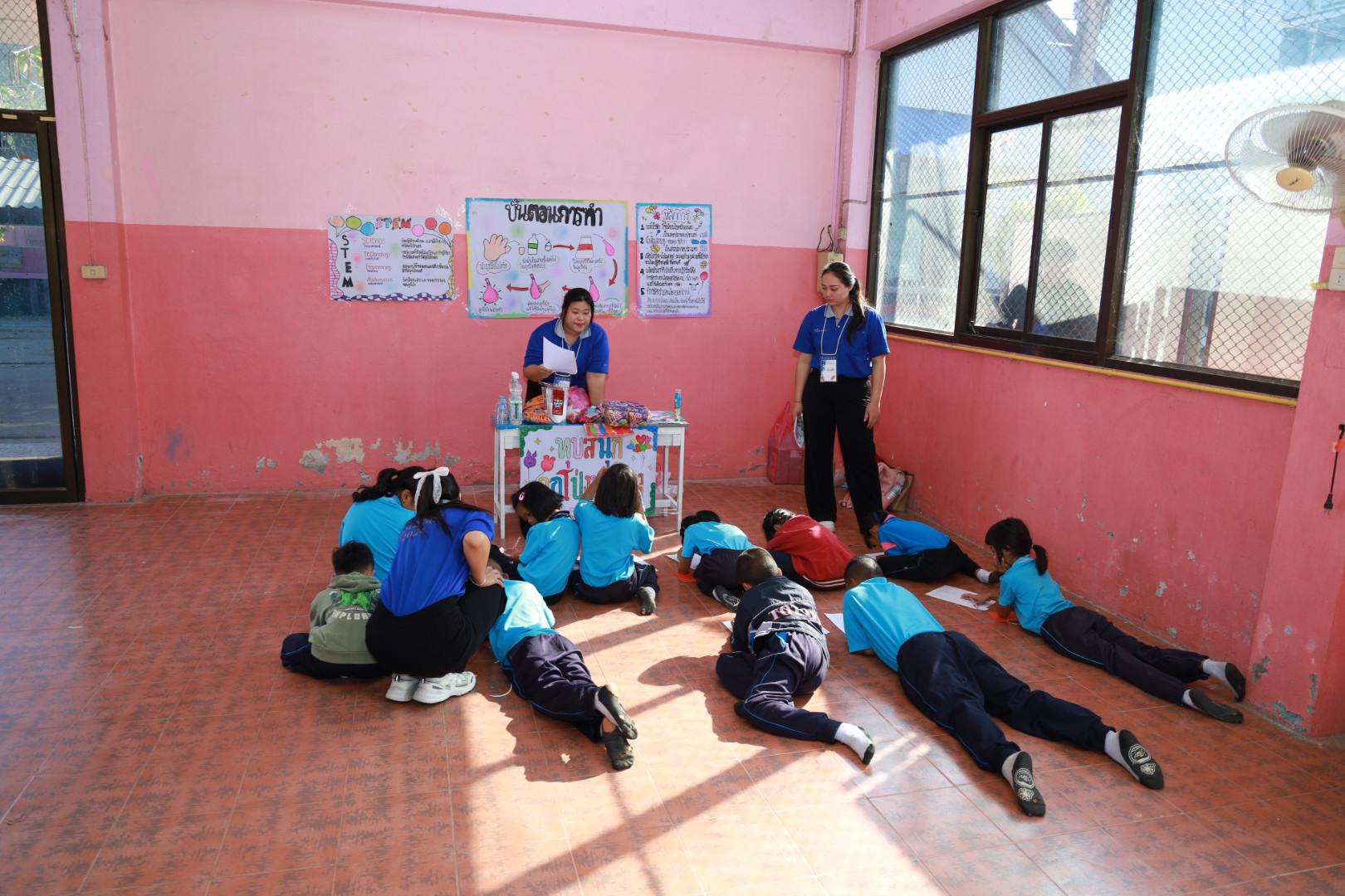 115. วันที่ 27 มกราคม 2569 โปรแกรมวิชาวิทยาศาสตร์ทั่วไป ได้จัดค่ายสเต็มศึกษาให้กับนักเรียนชั้นประถมศึกษาปีที่1-6 ณ โรงเรียนอนุบาลคลองขลุง จ.กำแพงเพชร